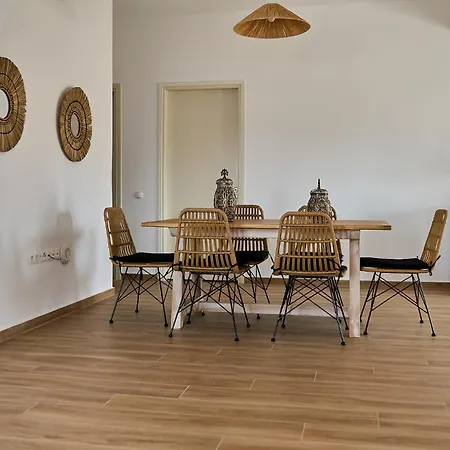 La Maison *
