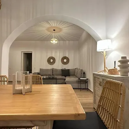 La Maison *