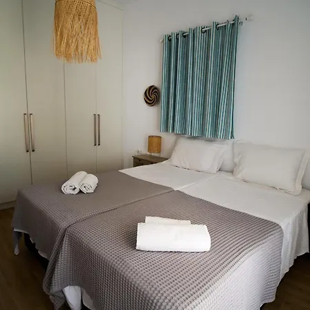 La Maison - Two Private Apartments, One With Private Pool
