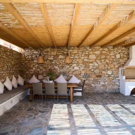 La Maison - Two Private Apartments, One With Private Pool Casa vacanze *